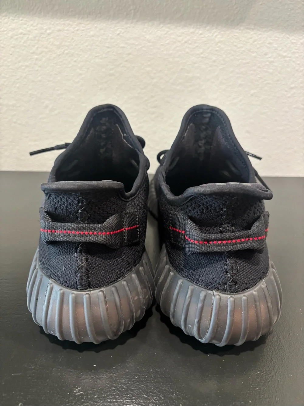 Adidas Yeezy 350 V2 Bred Men’s 9 / Women’s 10.5
